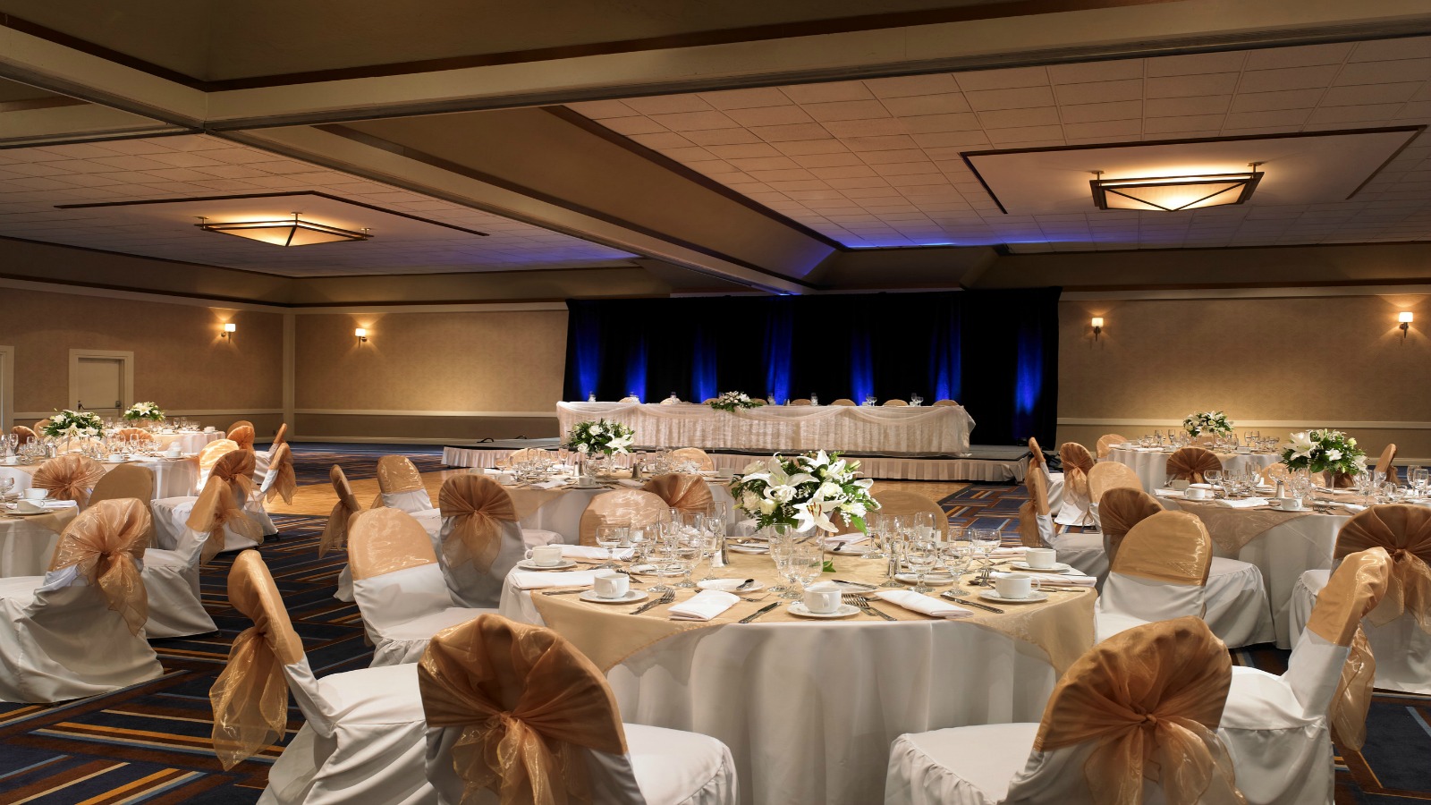 Los Angeles Wedding Four Points Airport Los Angeles Wedding Ballroom